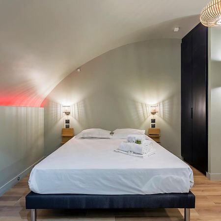 Suite Romantique Balneo Centre 里昂 外观 照片